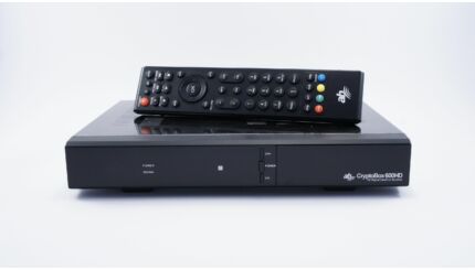 AB CryptoBox 800UHD 4K műholdvevő (DVB-S2X, H.265) és IPTV vevő és rögzítő